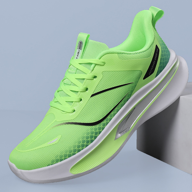 Sneakers per il Weekend Univer - Outdoor Sportsman Group recensione e prezzo